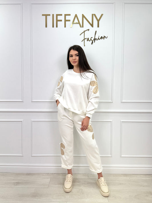 Trening Livian White