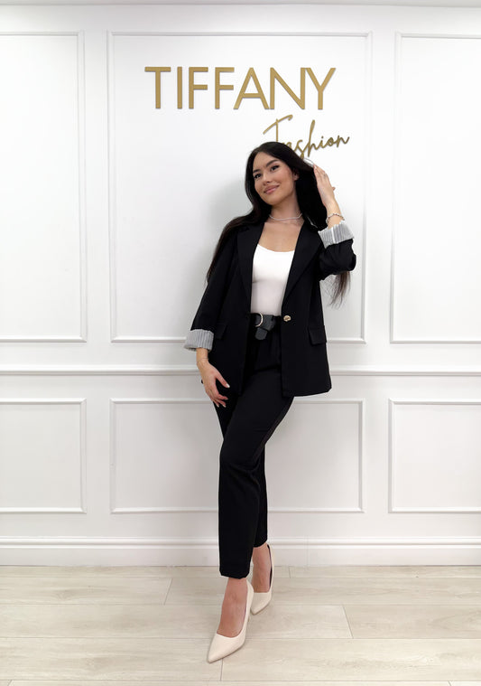 Compleu Miriam Black