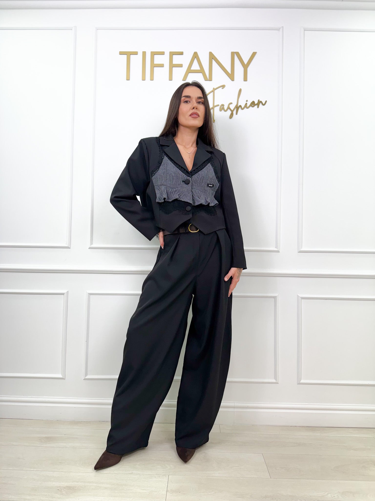 Pantaloni Tive Black