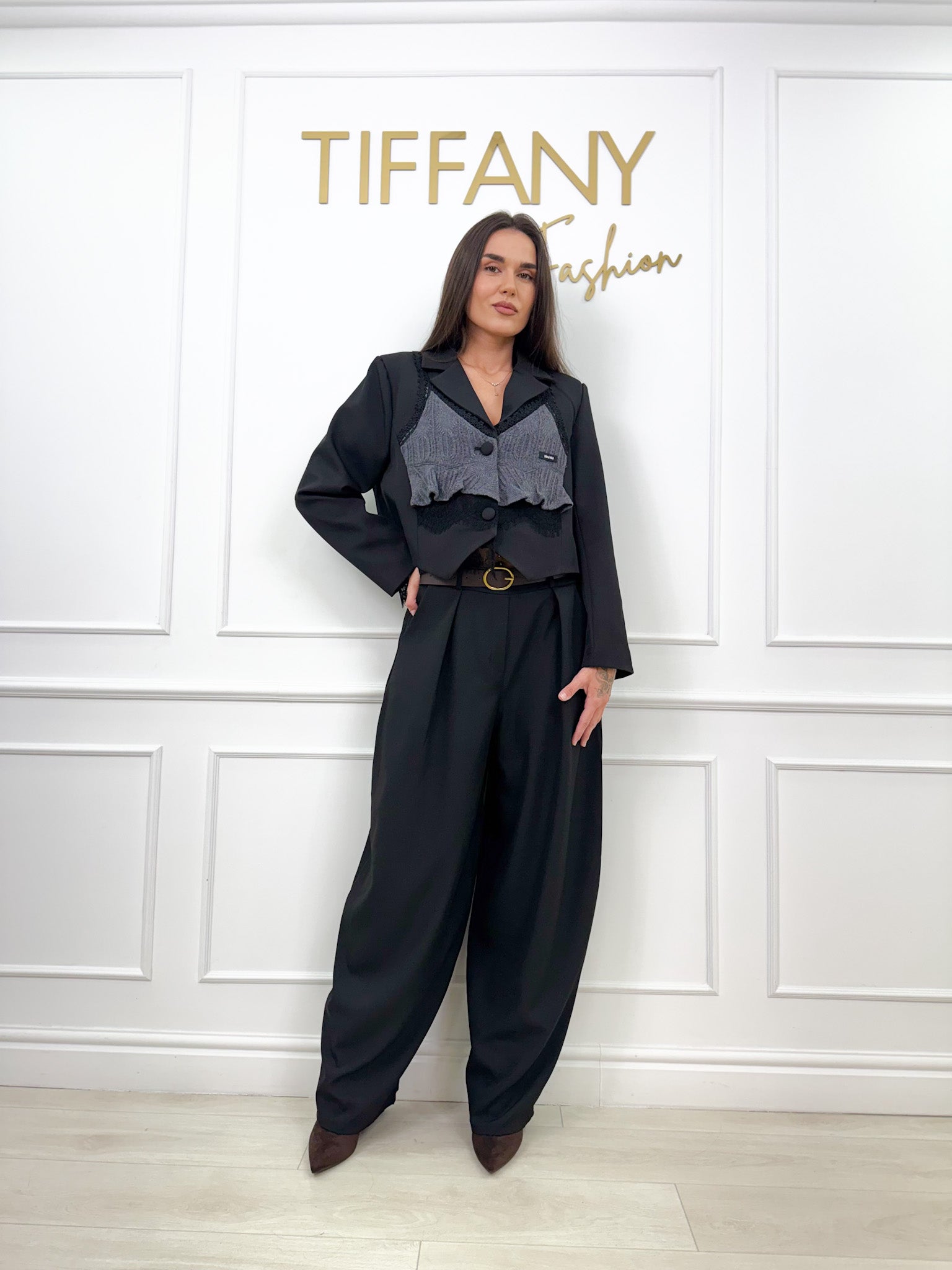 Pantaloni Tive Black