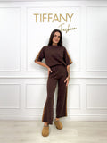 Compleu Avitt Brown