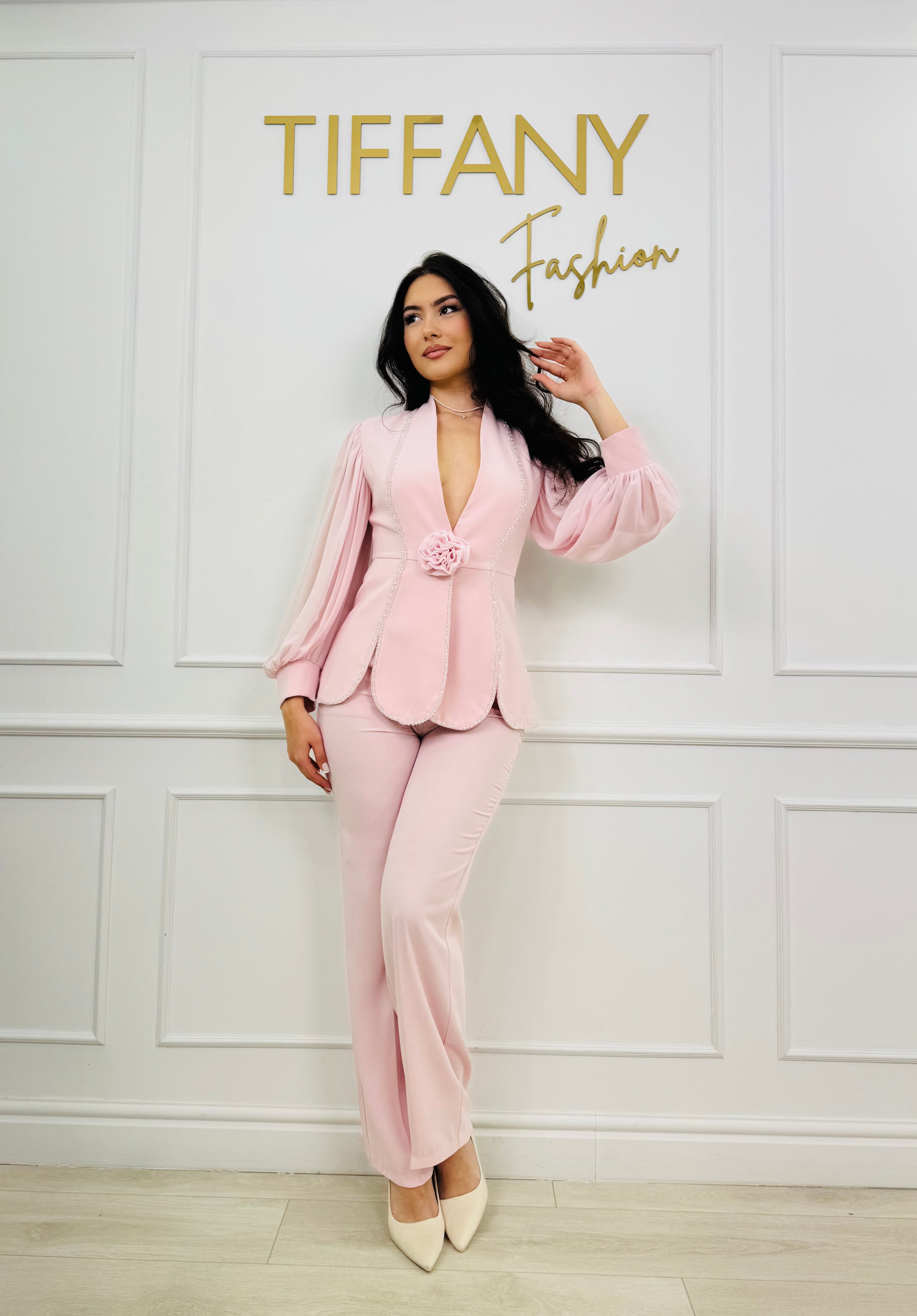 Costum Caelia Roze