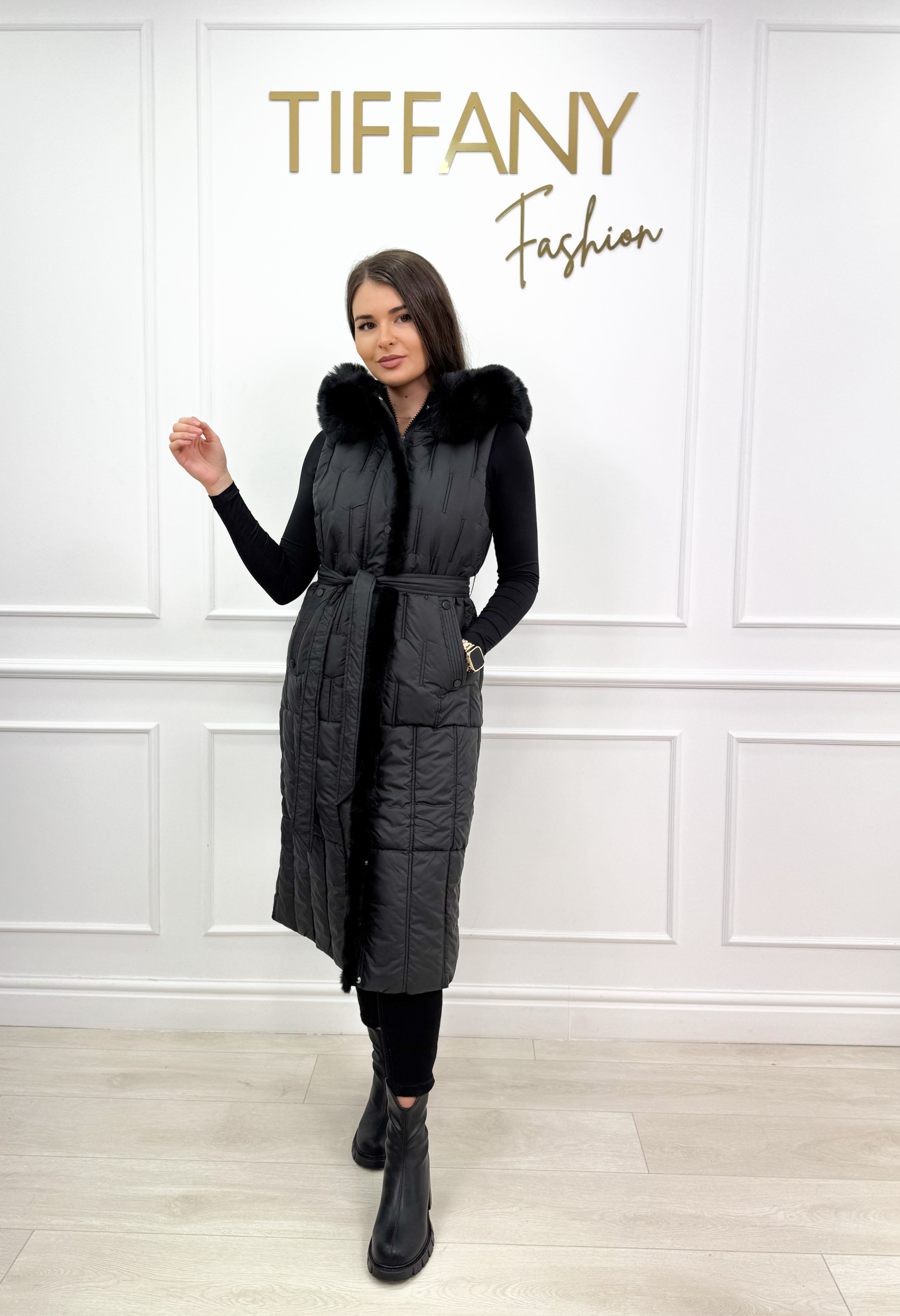 Vesta Vika Black