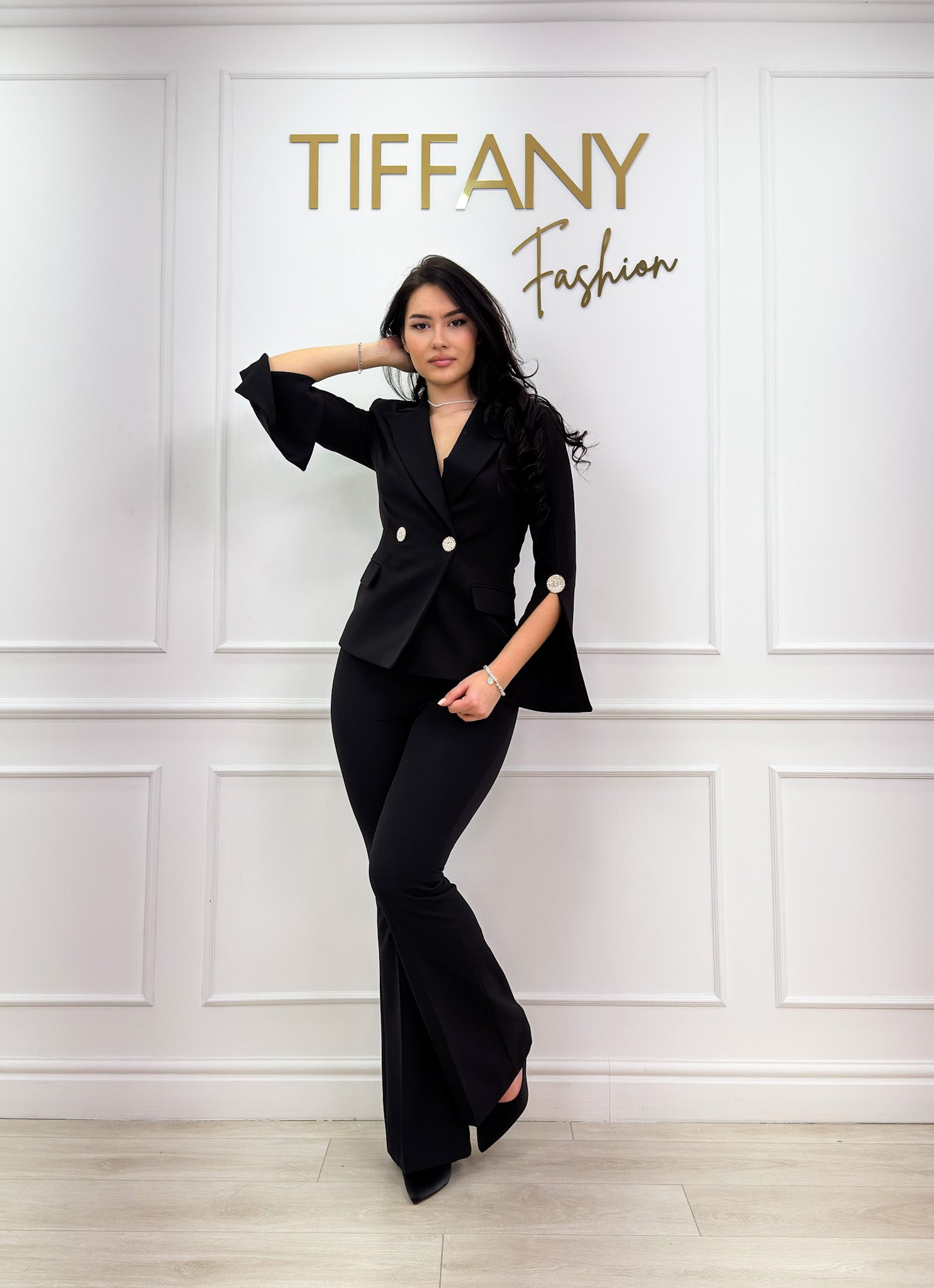 Costum Zirra Black