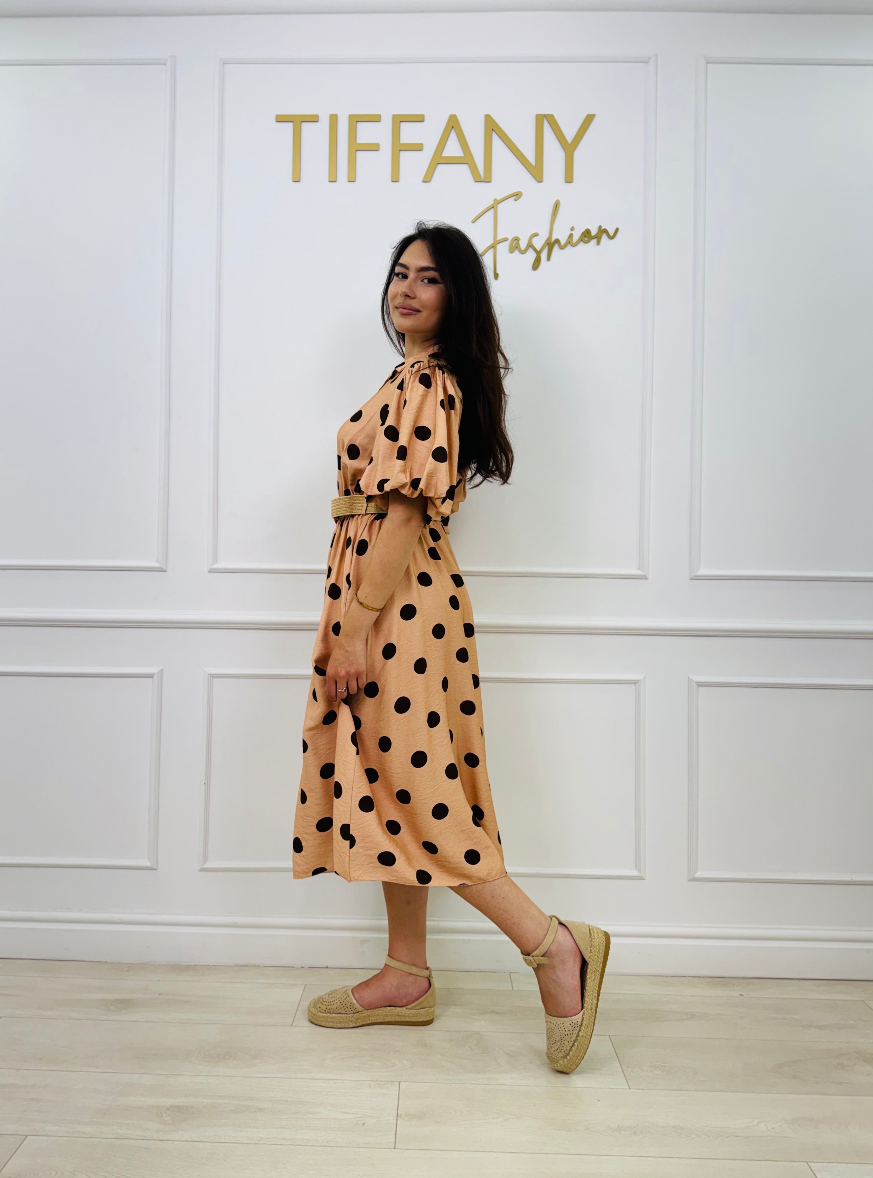 Rochie Calby Pudra