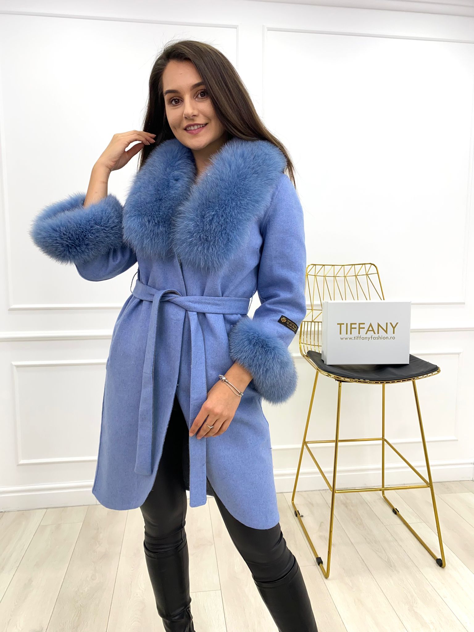 Palton Alpaka Blana Naturala Blue